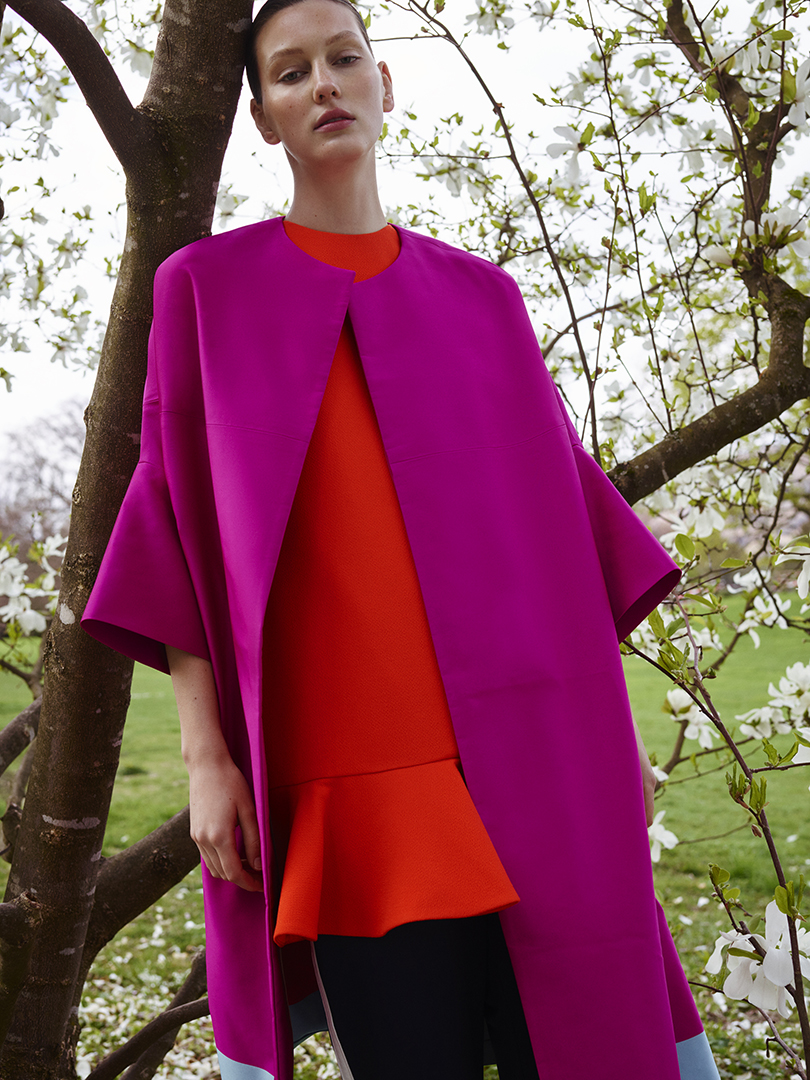 copyright Nadine Ottawa - Annabelle – Color