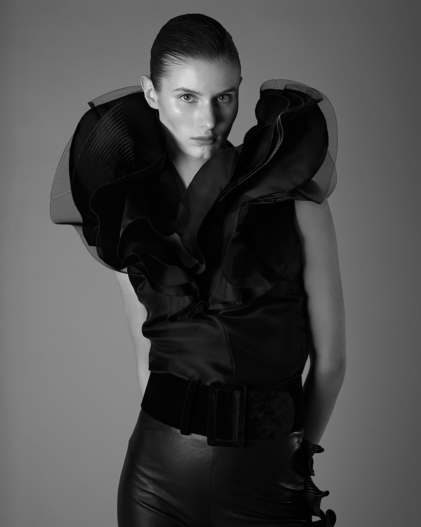 copyright Nadine Ottawa - L'Officiel