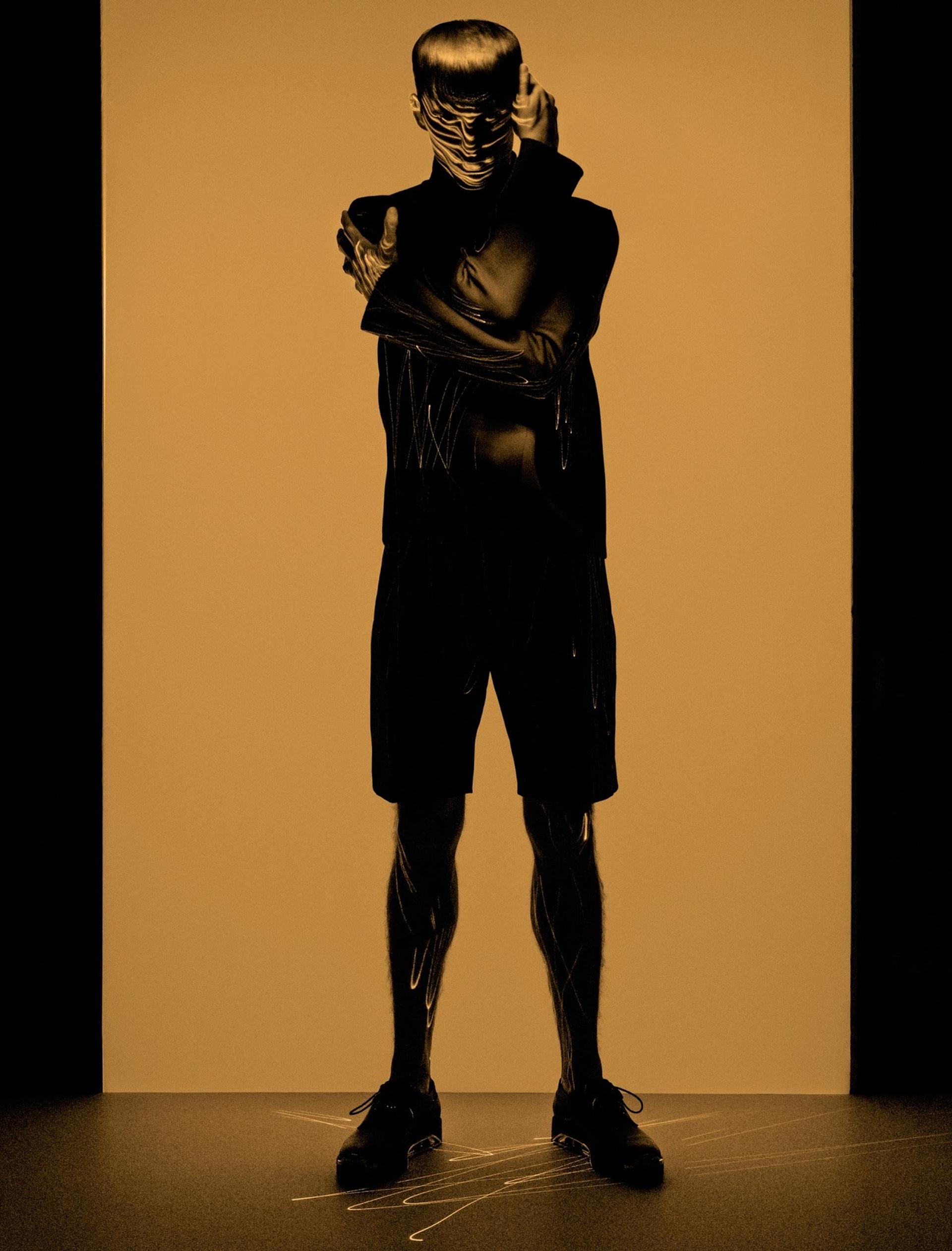 copyright Bela Borsodi - L'Officiel Hommes – Black Hole Sun