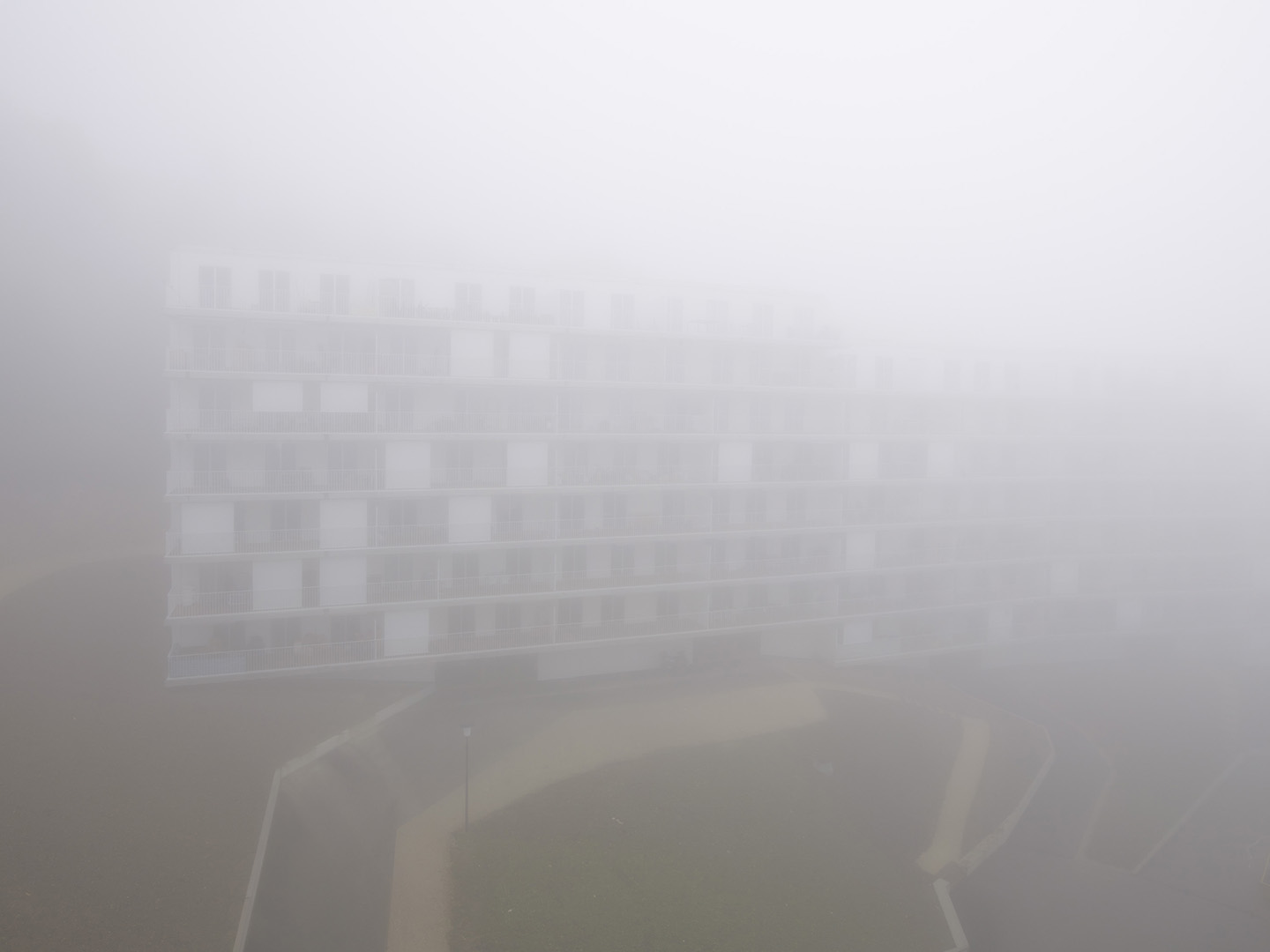 copyright Milo Keller - Frundgallina – Les Cadolles