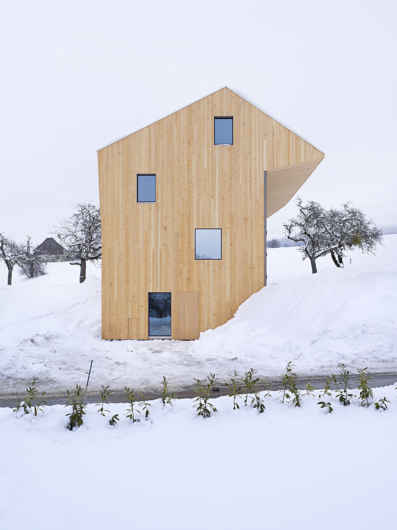 copyright Milo Keller - Localarchitecture – Maracon