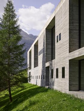 copyright Milo Keller - Peter Zumthor – Therme Vals