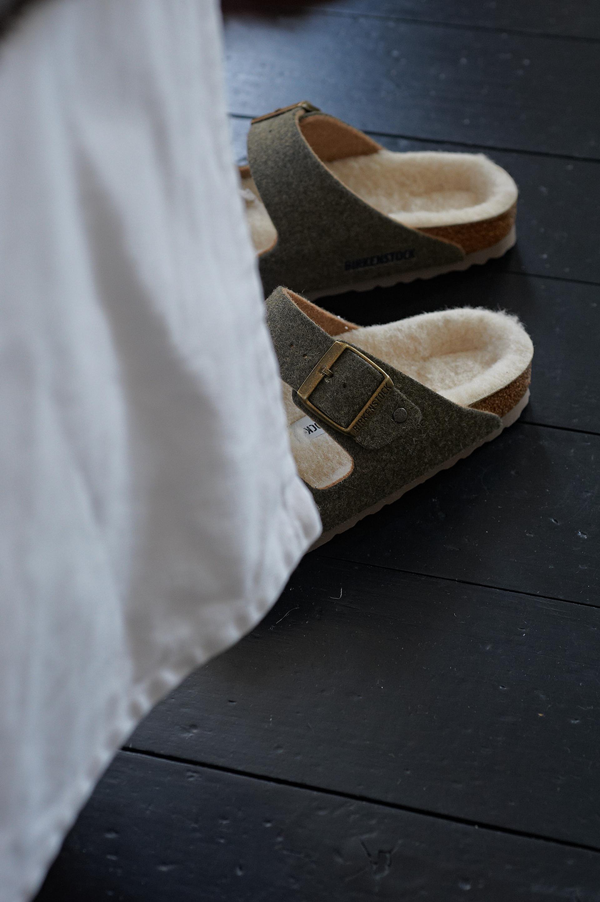 copyright Adrian & Alexis -