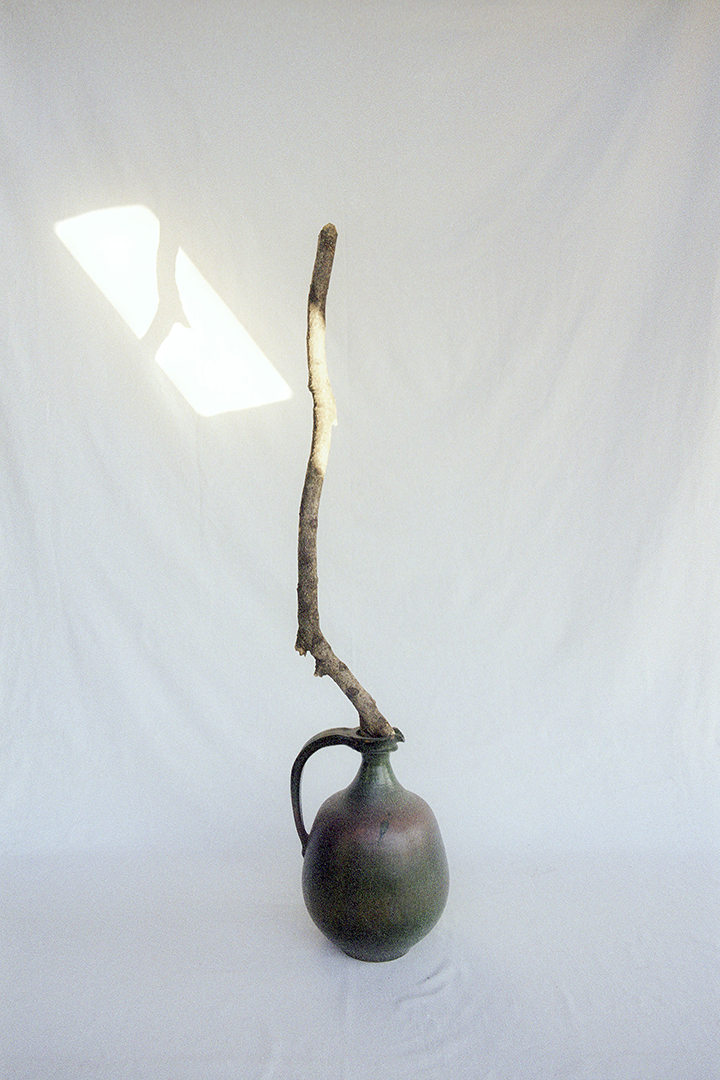 copyright Moritz Schermbach - Yard Sale