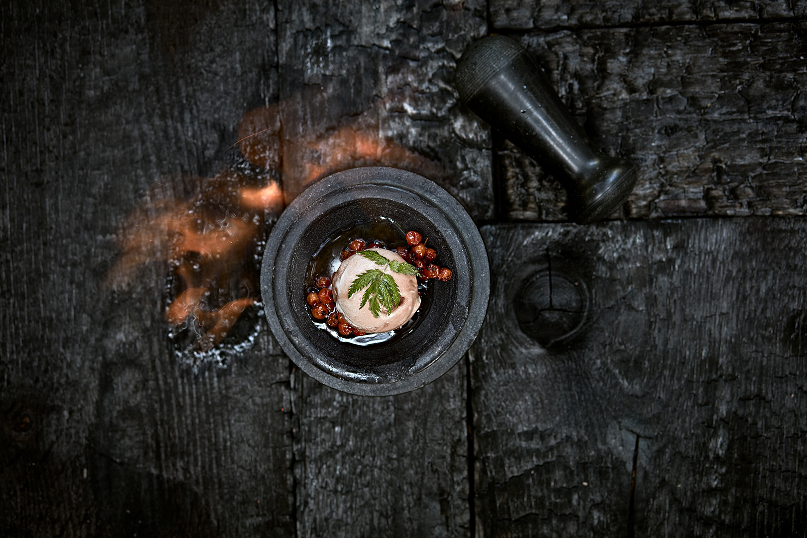 copyright Sylvan Müller - Feuerring – Stefan Wiesner