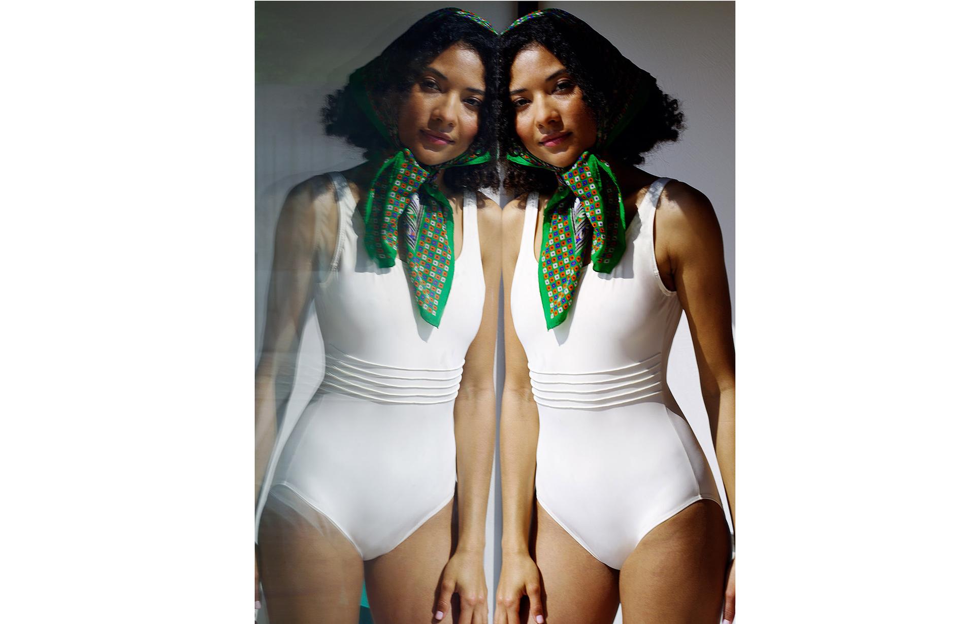 copyright Adrian & Alexis - Volans Swimwear 2022