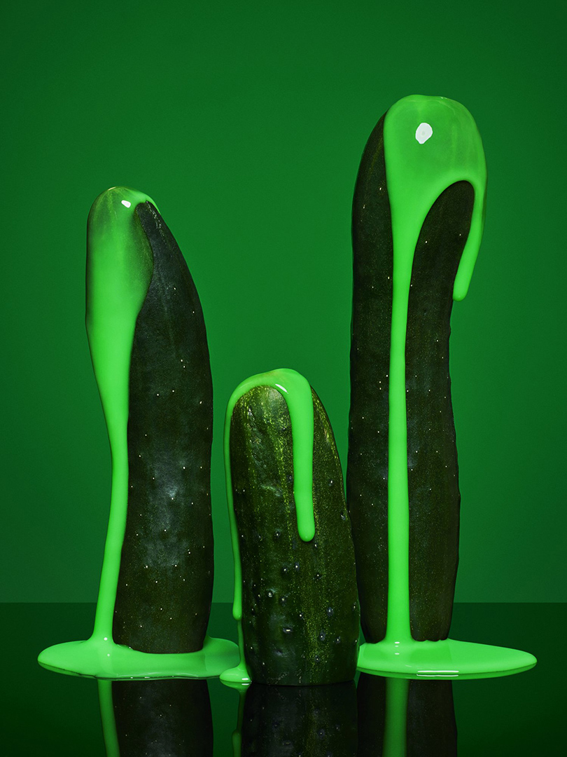 copyright Bela Borsodi - Oozing