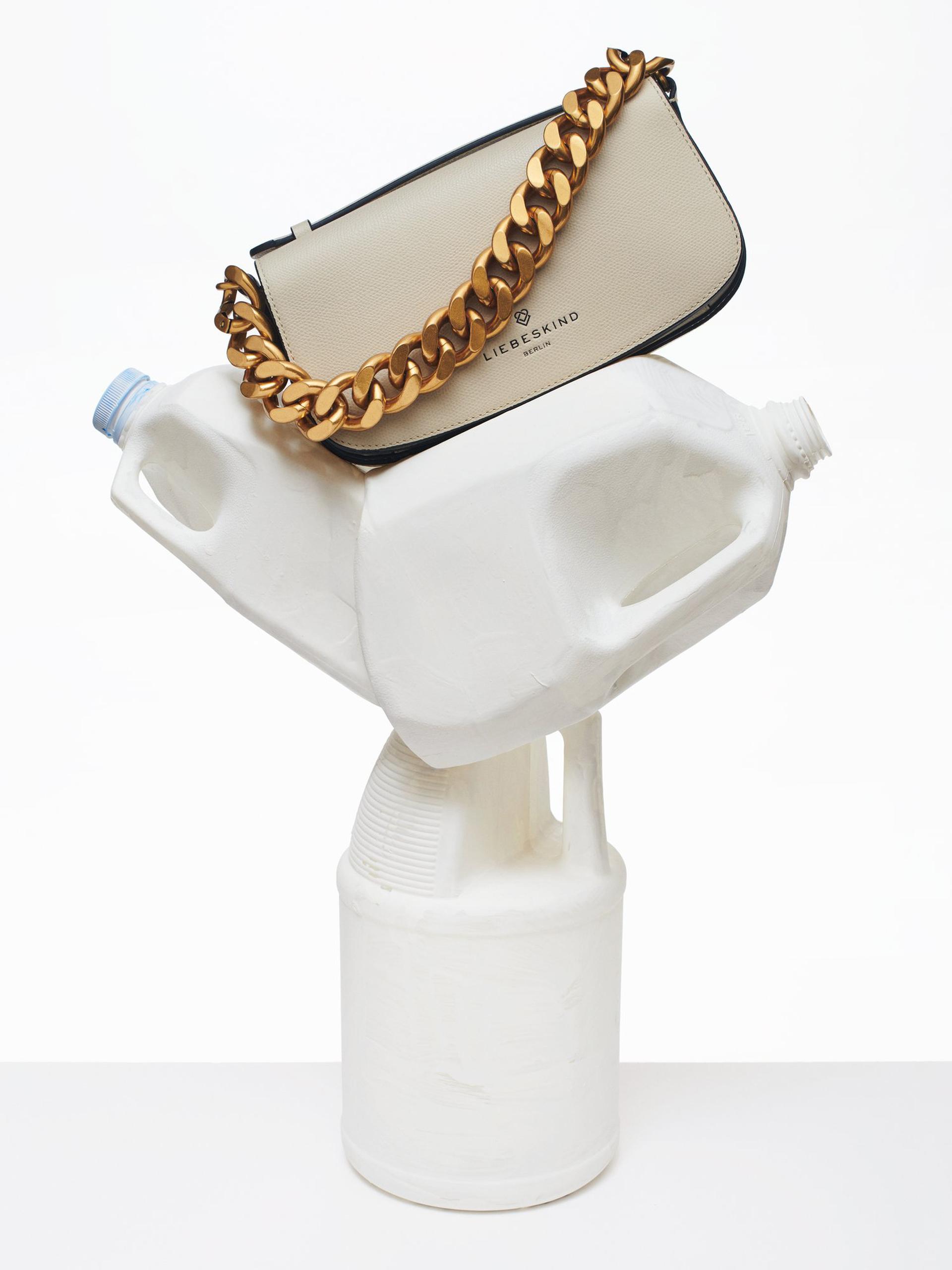 copyright Bela Borsodi - Numero Berlin – Liebeskind